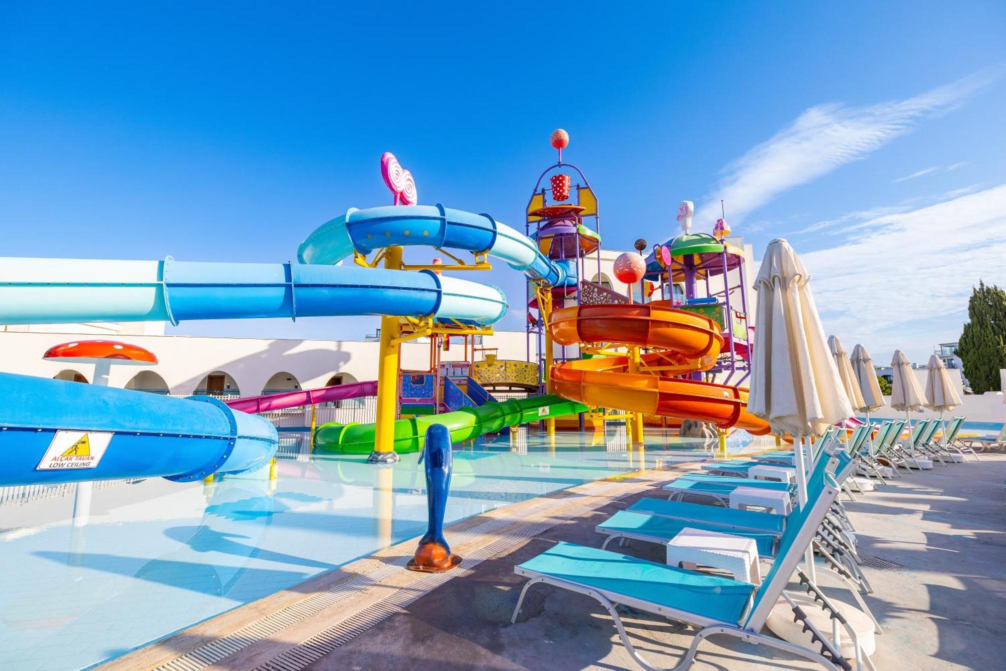 Infinity By Yelken Aquapark&Resorts קוסדסי מראה חיצוני תמונה