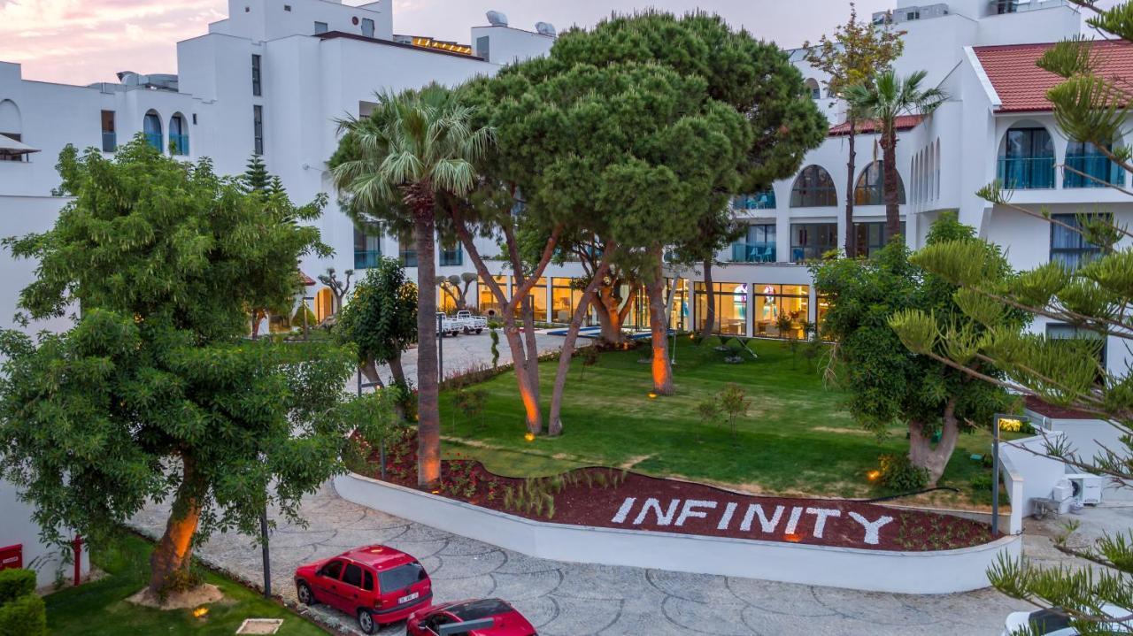 Infinity By Yelken Aquapark&Resorts קוסדסי מראה חיצוני תמונה